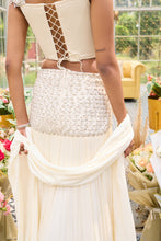 Load image into Gallery viewer, Daisy | Corset & Fit&Flared Skirt | Off White