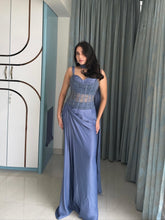 Load image into Gallery viewer, Asfi Champagne crystal drape set | Powder Blue