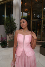 Load image into Gallery viewer, Mridul | Blush Flare | Pink