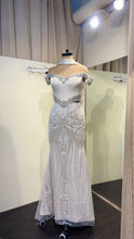 Load image into Gallery viewer, Cipia Artul | White bridal dreams