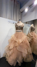 Load image into Gallery viewer, Pallavi | Ball Lehenga | Nude