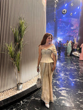 Load image into Gallery viewer, Kareena Peplum Saree | Beige