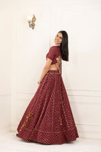 Load image into Gallery viewer, Merlot Backless Lehenga Set | Maroon