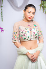 Load image into Gallery viewer, Fiona Multicolour Blouse | Mint Green