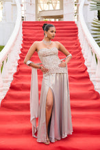Load image into Gallery viewer, Vesper | Metallic Lehenga | Grey
