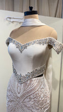 Load image into Gallery viewer, Cipia Artul | White bridal dreams
