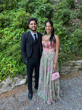 Load image into Gallery viewer, Floral Tye Dye Lehenga
