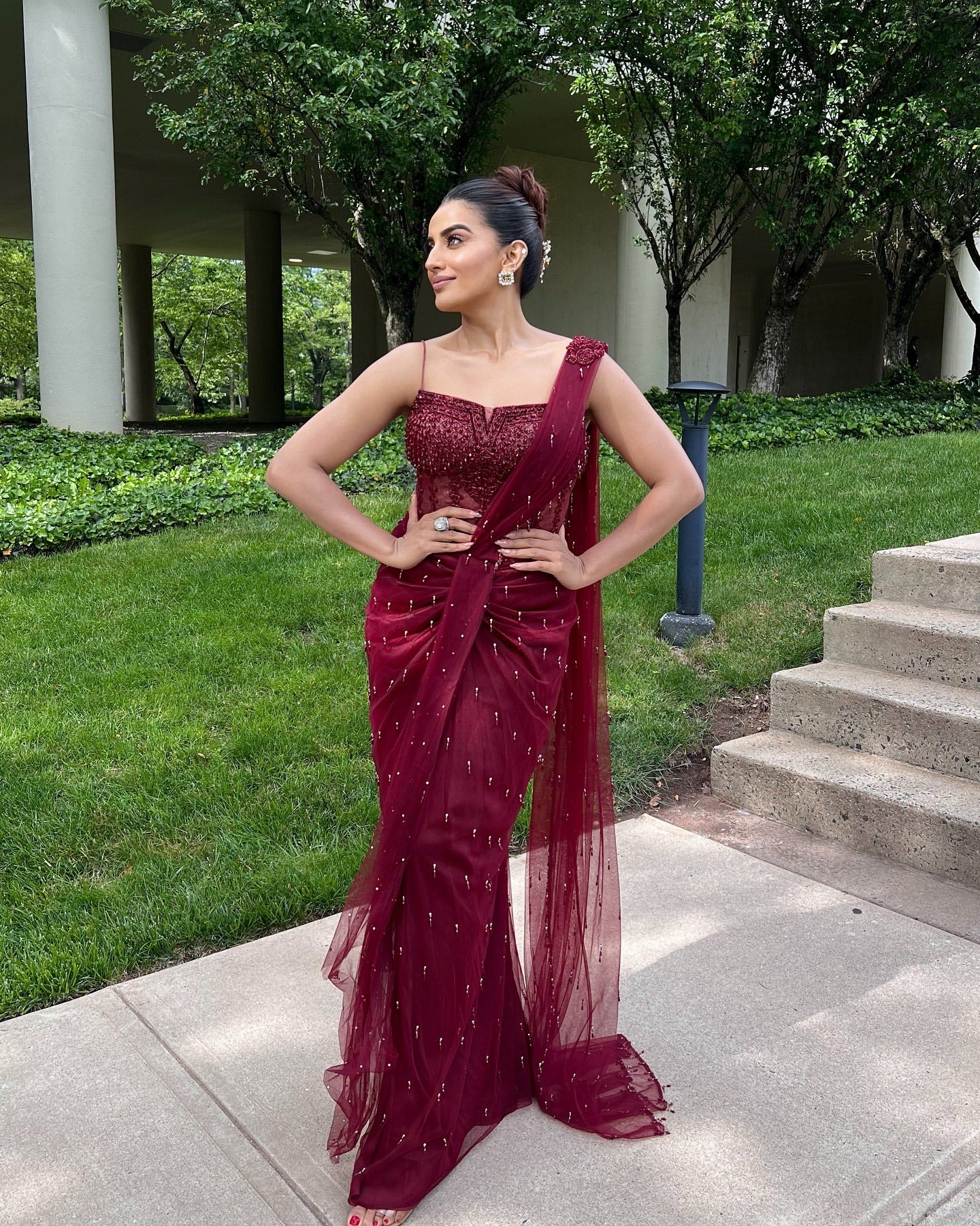 Akshara Singh | Hanging Crystal Saree | Maroon