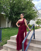 Load image into Gallery viewer, Akshara Singh | Hanging Crystal Saree | Maroon
